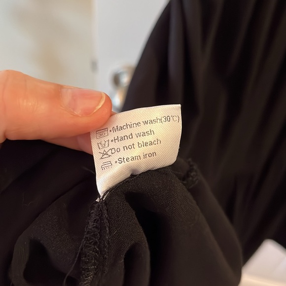 Black dress XL never worn stretchy - Picture 9 of 13